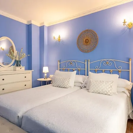 Puerta De Aduares Hotel apartamentowy Marbella