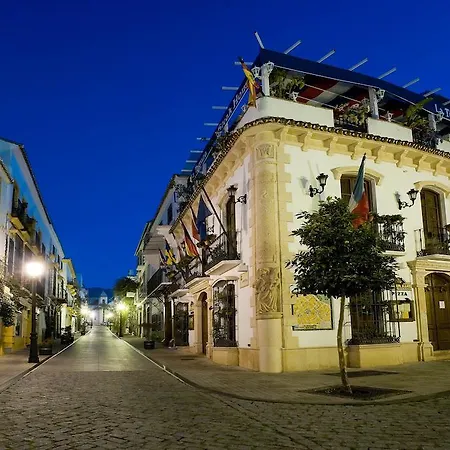 Puerta De Aduares Hotel apartamentowy Marbella