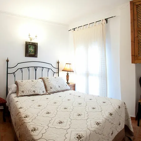 Puerta De Aduares Hotel apartamentowy Marbella