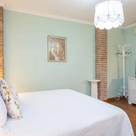 Apartahotel Puerta De Aduares
