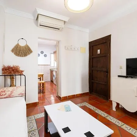 Apart-hotel Puerta De Aduares Marbella