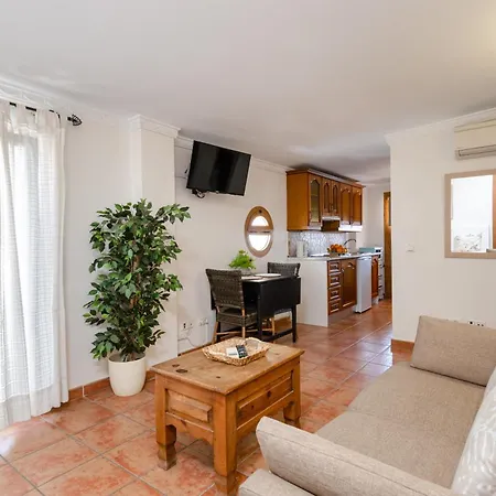 Apart-hotel Puerta De Aduares Marbella