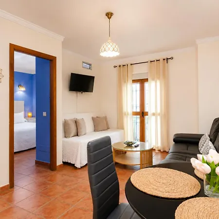 Puerta De Aduares Apart-hotel 4*