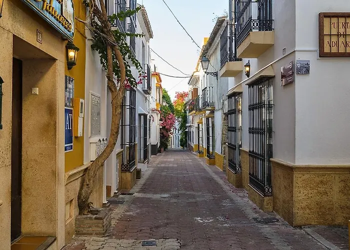 Puerta De Aduares 4* 마르베야