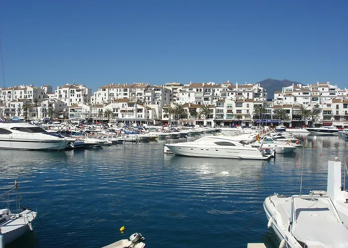 Puerta De Aduares 아파트호텔 4*