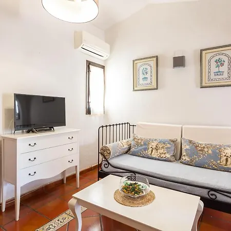 Lejlighedshotel Puerta De Aduares 2*